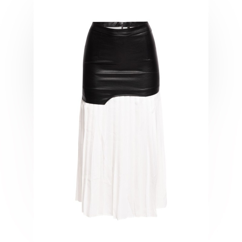 294B. Elegant Black and White Pleated Skirt